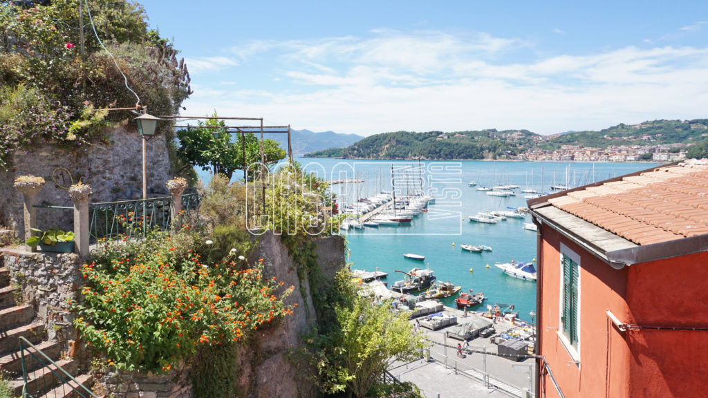 case vendita Lerici vista mare
